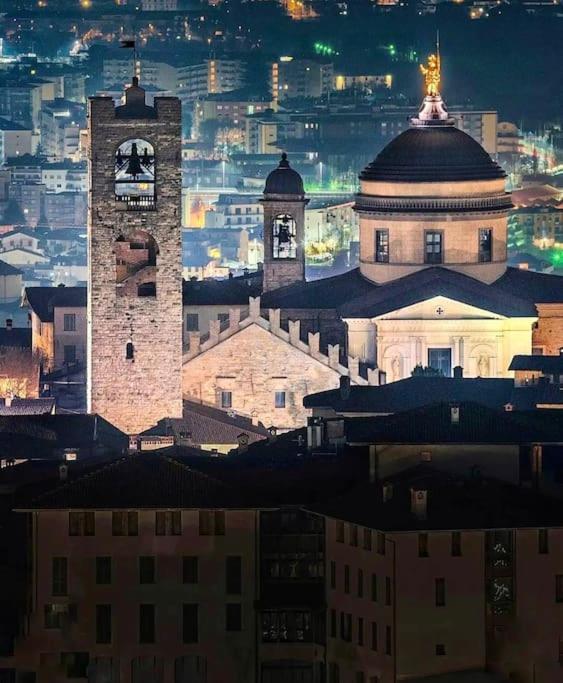 Suite32 Bergamo Zewnętrze zdjęcie